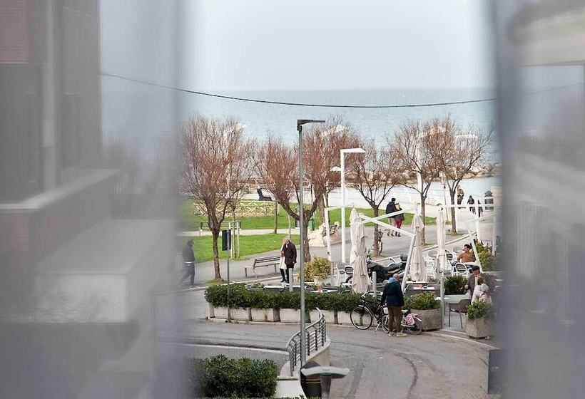 غرفة قياسية, Nouvel Hotel Des Bains