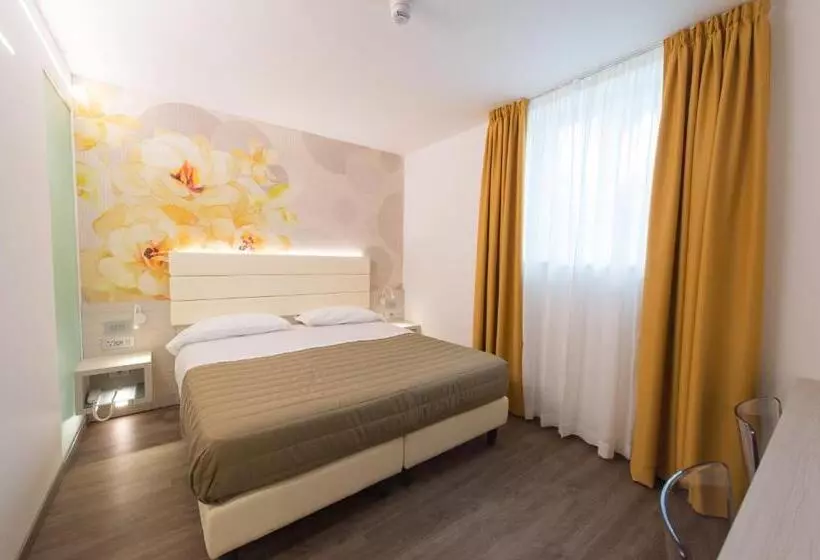اتاق راحتی, Grand Hotel Liberty