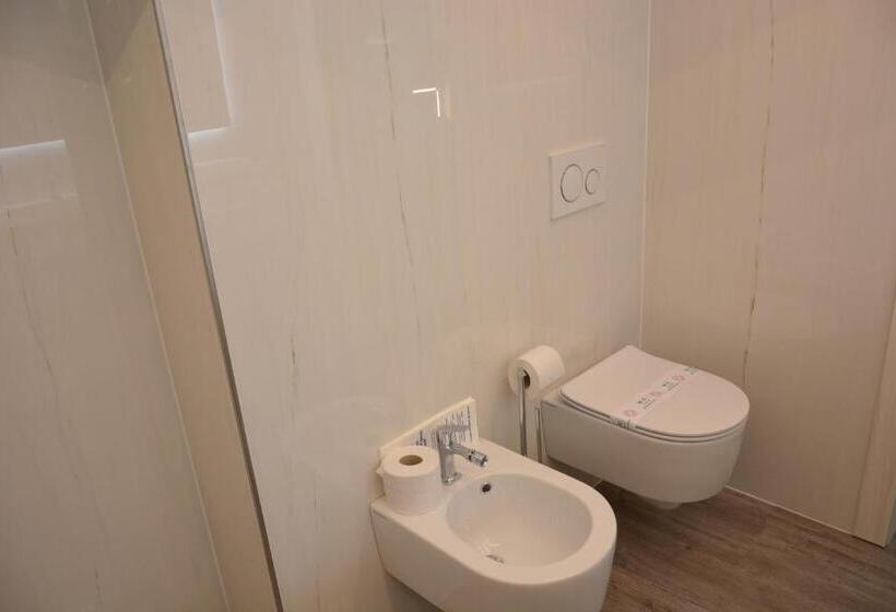 スイート, Grand Hotel Liberty