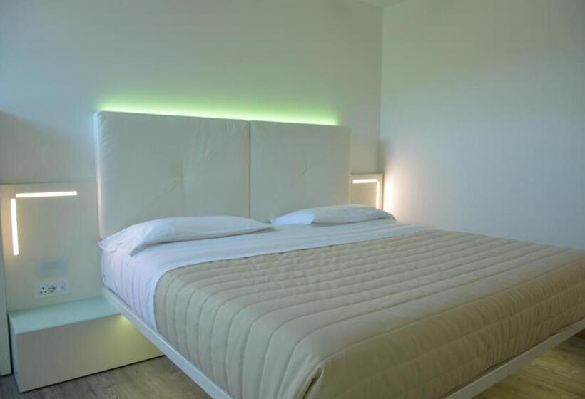 스위트, Grand Hotel Liberty