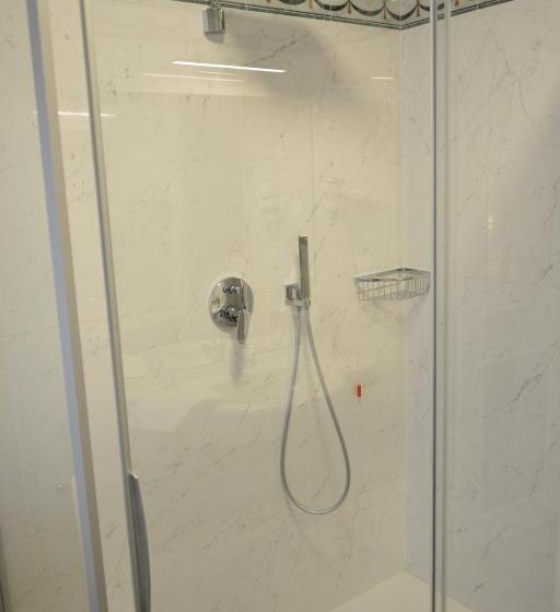 スーペリアトリプルルーム, Grand Hotel Liberty