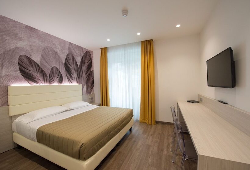 コンフォートルーム, Grand Hotel Liberty