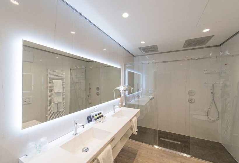 スイート, Grand Hotel Liberty