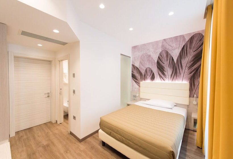 コンフォートルーム, Grand Hotel Liberty