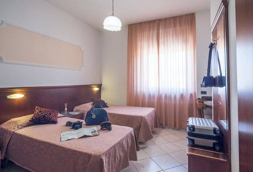 Chambre Triple Standard, Grifone