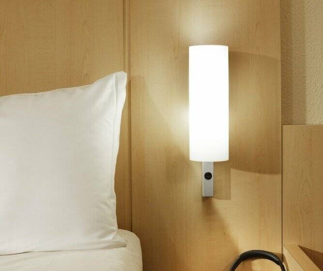 标准间, Ibis Milano Centro