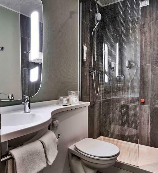 اتاق پرمیوم, Ibis Milano Centro