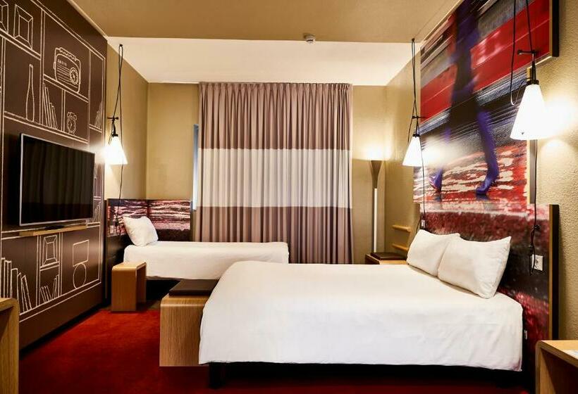 اتاق سوپریور سه تخته, Ibis Milano Centro
