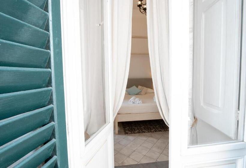 Номер Deluxe с Балконом, Il Covo Di Monopoli