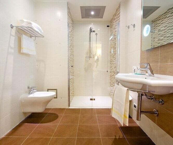 اتاق لوکس, Mercure Parma Stendhal