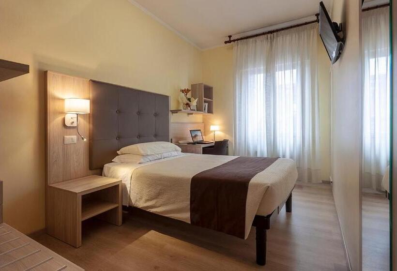 Standard Single Room Single Bed, Montereale