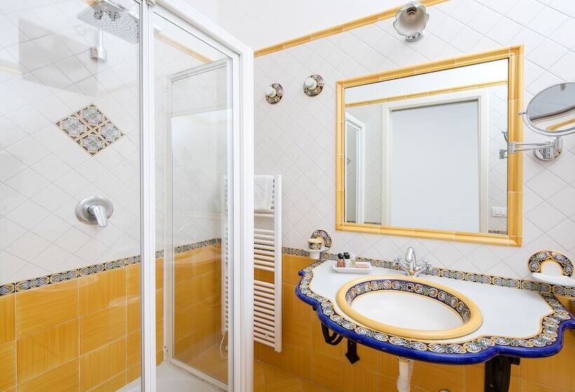 Номер Стандарт Вид на Море, Onda Verde