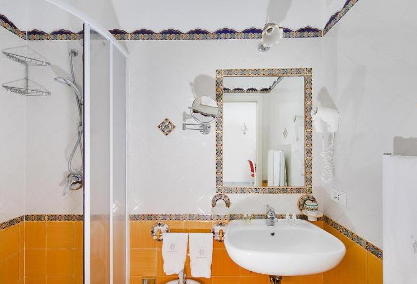 Номер Superior Вид на Море с Балконом, Onda Verde