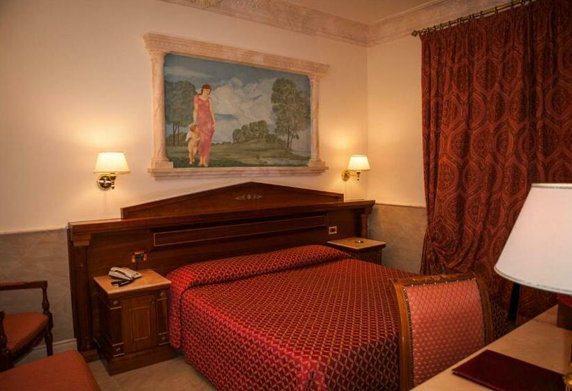 חדר דלוקס, Palladium Palace