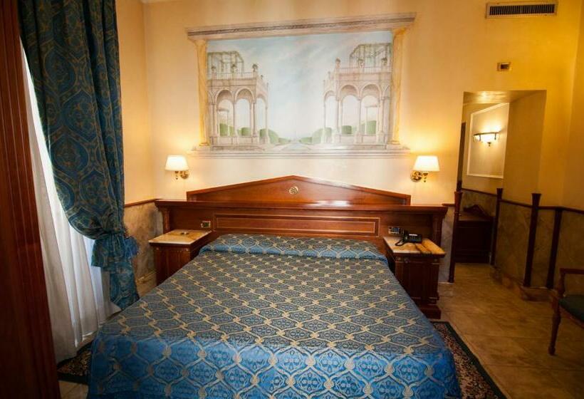 اتاق لوکس, Palladium Palace