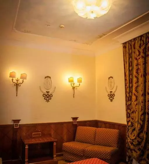 デラックスルーム, Palladium Palace