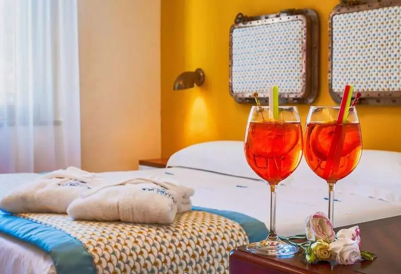 Comfort-huone Merinäkymä, Ravello Art Hotel Marmorata