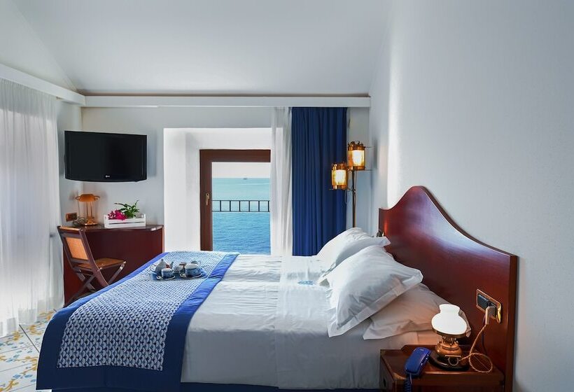 غرفة سوبيريور مطلّة علي البحر, Ravello Art Hotel Marmorata