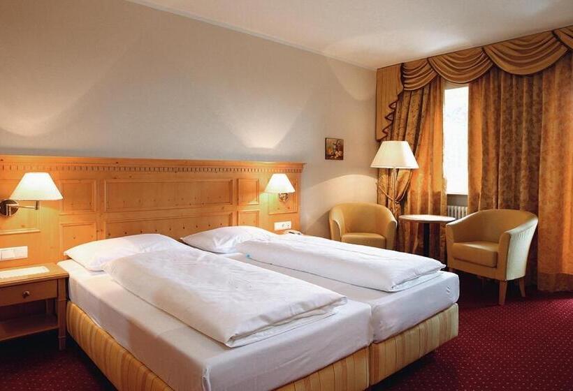 Номер Стандарт, Regina