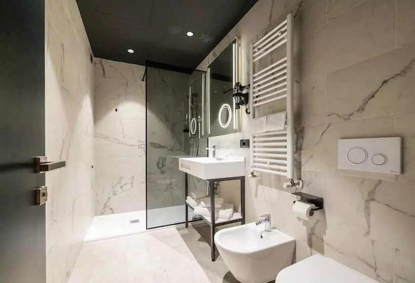 اتاق استاندارد, Smart Hotel Central