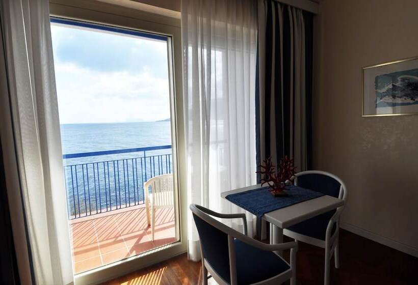 חדר סטנדרט נוף לים, Splendid Hotel La Torre