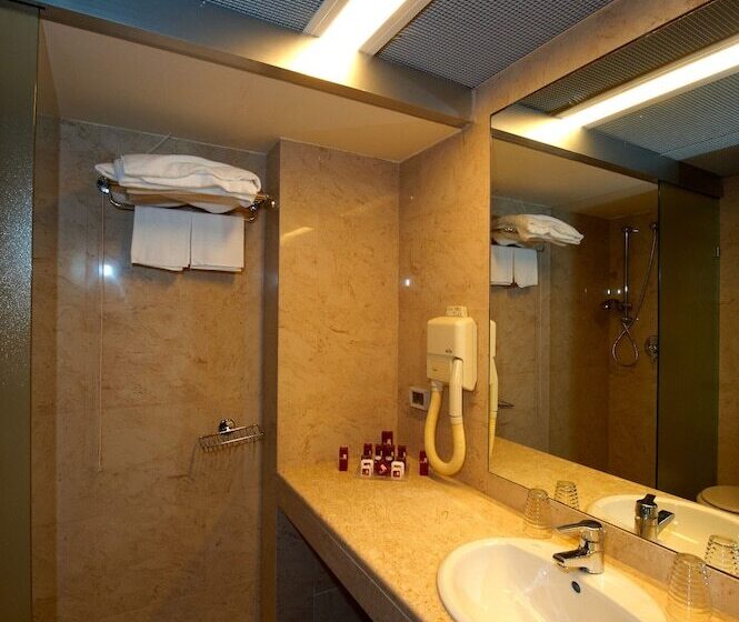 חדר אקונומי, Splendid Hotel La Torre