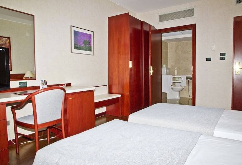 חדר אקונומי, Splendid Hotel La Torre