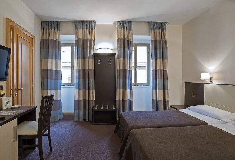 חדר סטנדרט, Tritone