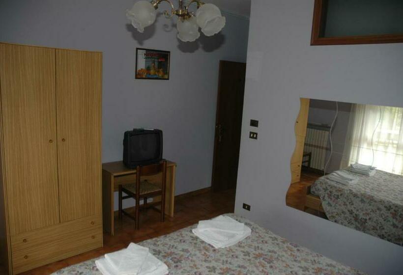 スタンダードルーム, Valentino