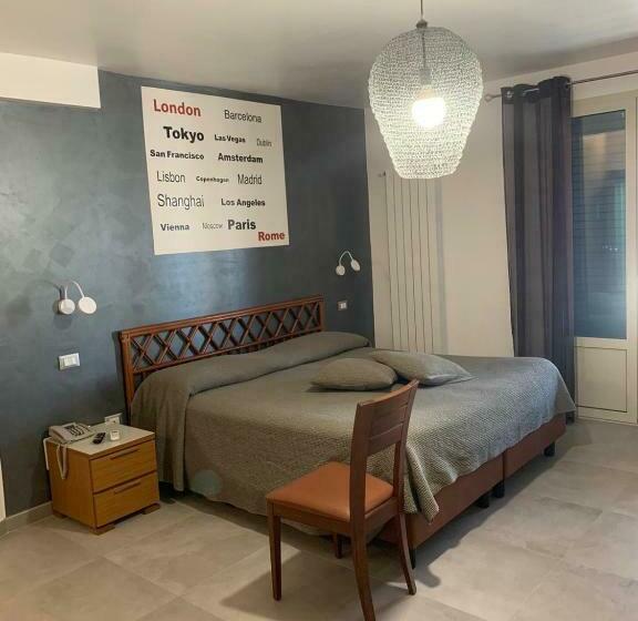 标准间, Villa Archirafi