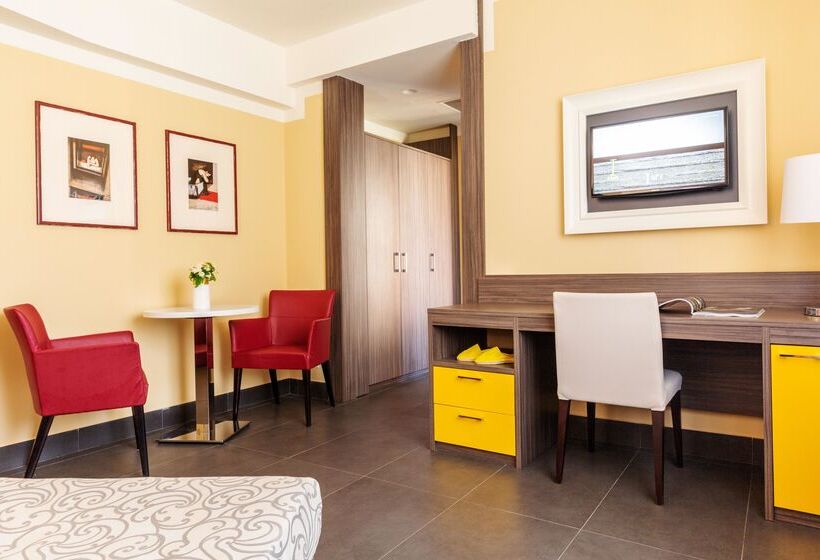 اتاق راحتی, Park Hotel Residence