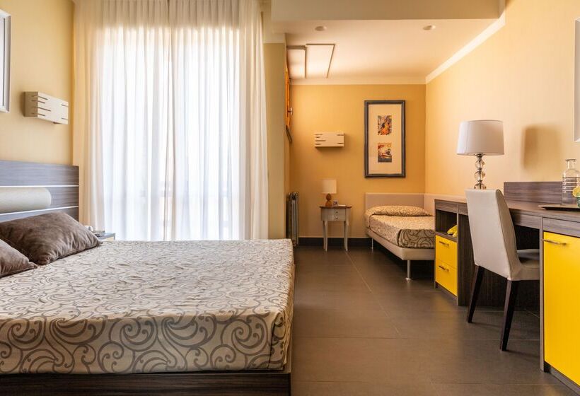 اتاق راحتی سه تخته, Park Hotel Residence