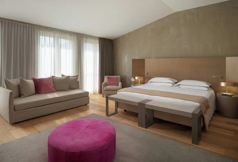 سوییت جونیور, Rosa Grand Milano   Starhotels Collezione