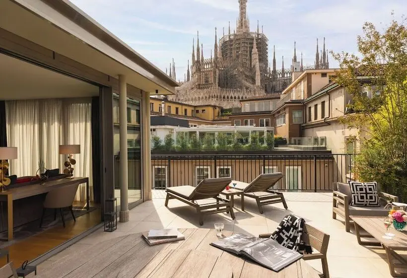 1 Bedroom Penthouse Apartment, Rosa Grand Milano   Starhotels Collezione