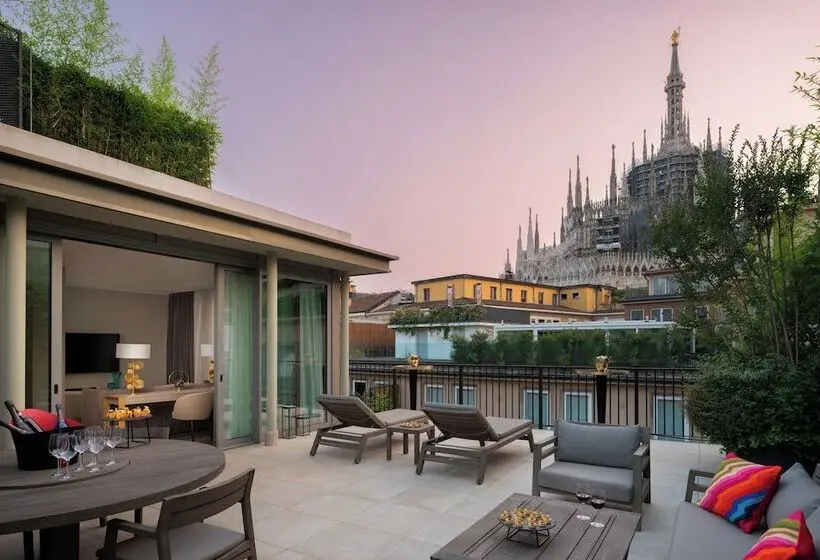 1 Bedroom Penthouse Apartment, Rosa Grand Milano   Starhotels Collezione