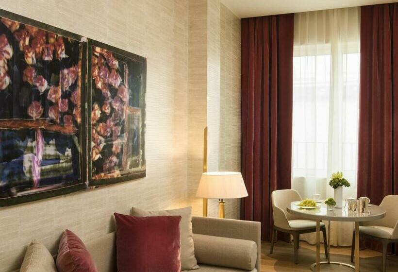 اتاق لوکس, Rosa Grand Milano Starhotels Collezione