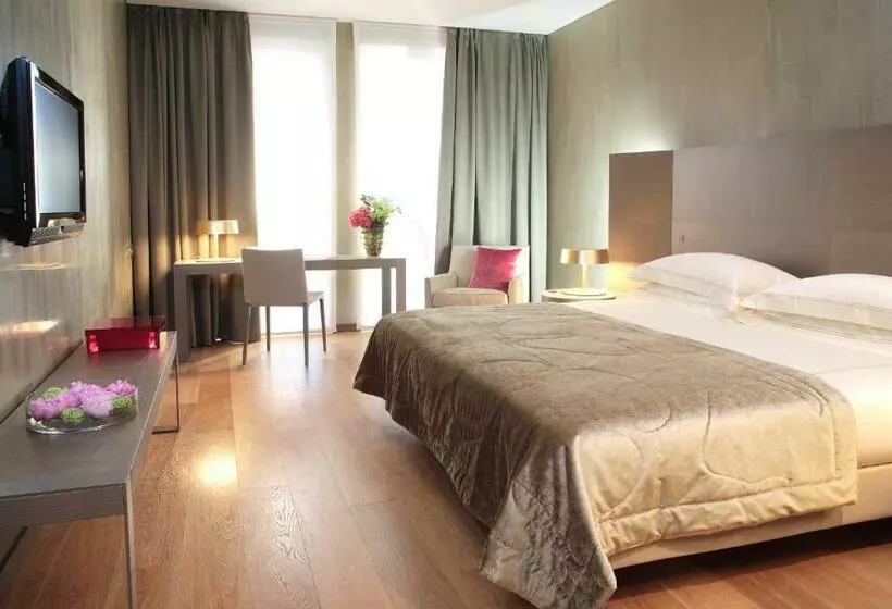 デラックスルーム, Rosa Grand Milano   Starhotels Collezione