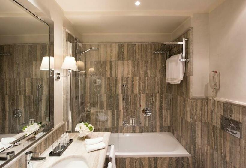 חדר דלוקס, Rosa Grand Milano   Starhotels Collezione