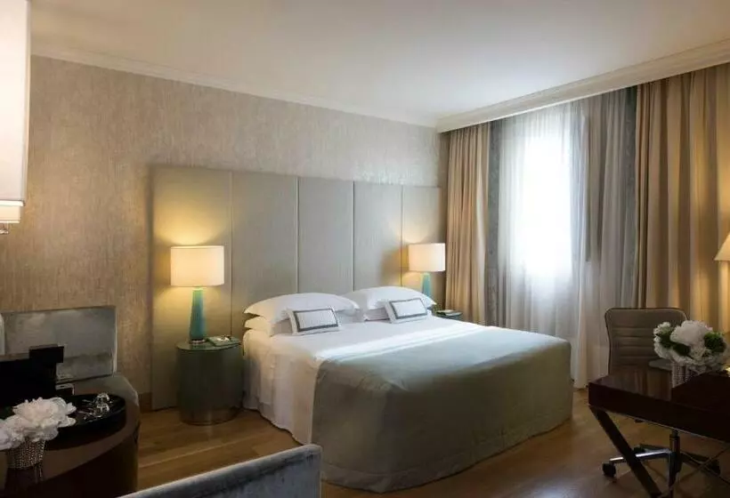 コネクティングルーム（家族用）。, Rosa Grand Milano   Starhotels Collezione