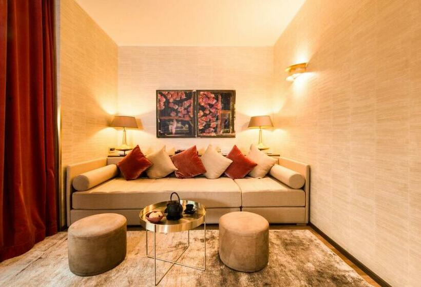 سوییت, Rosa Grand Milano Starhotels Collezione