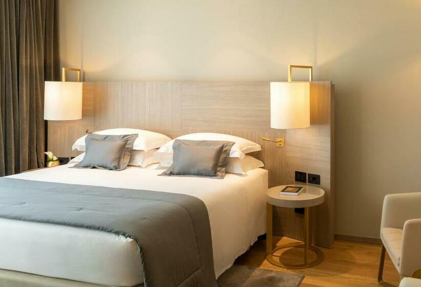 آپارتمان لوکس 2 خوابه, Rosa Grand Milano Starhotels Collezione