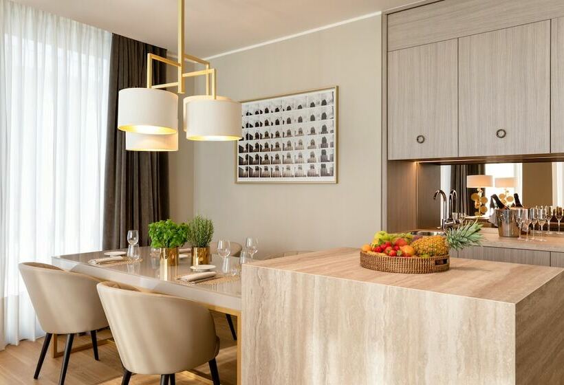 1 Bedroom Penthouse Apartment, Rosa Grand Milano Starhotels Collezione