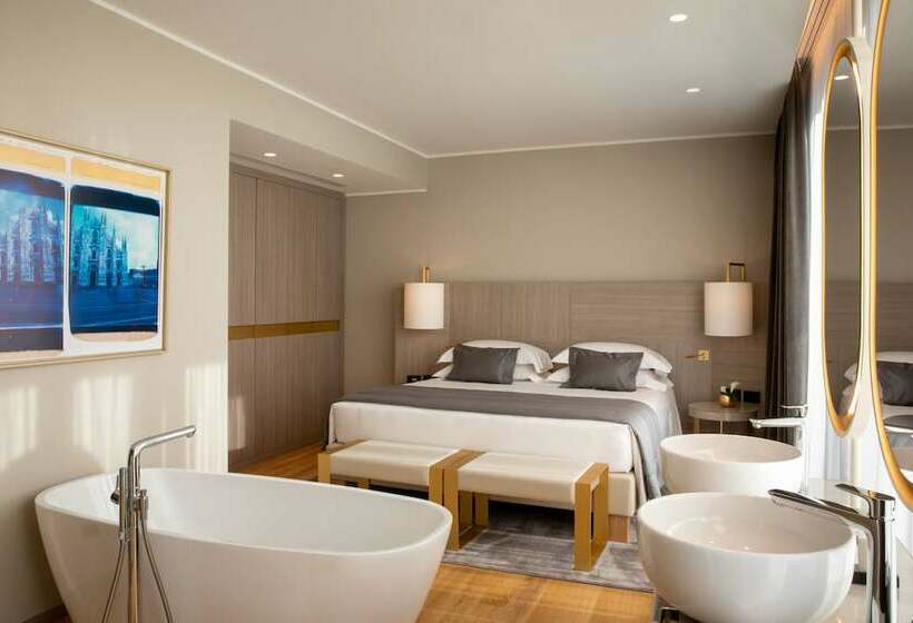 1 Bedroom Penthouse Apartment, Rosa Grand Milano Starhotels Collezione