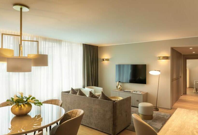1 Bedroom Penthouse Apartment, Rosa Grand Milano Starhotels Collezione