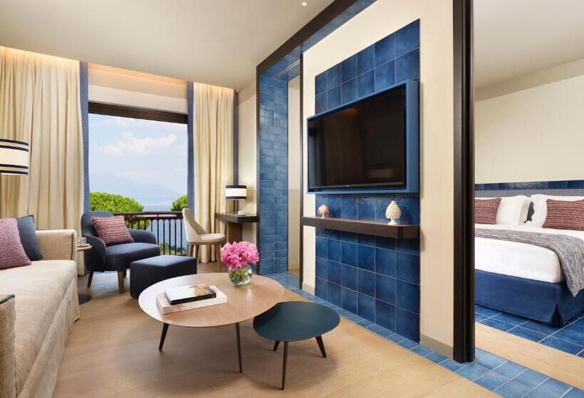 스위트 킹사이즈 침대, Ara Maris Hotel & Spa