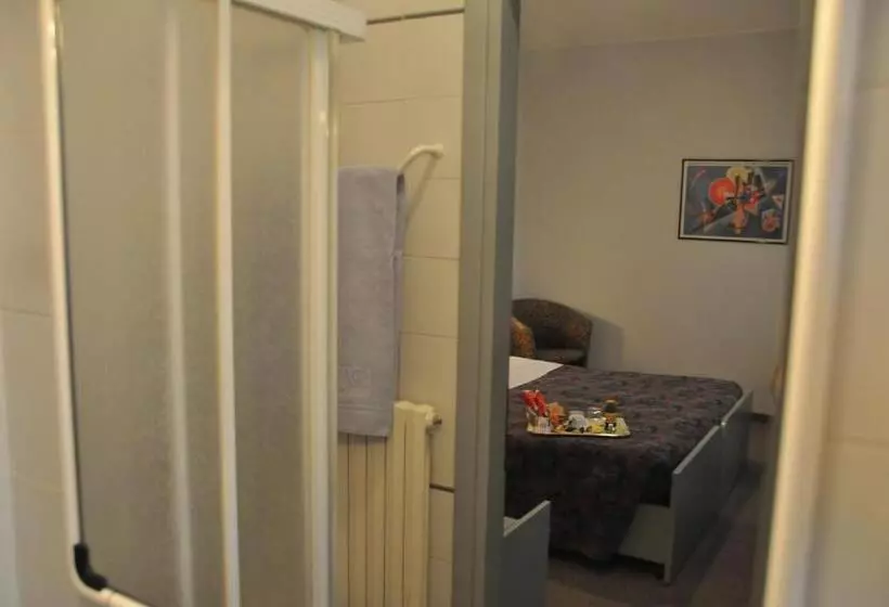 اتاق استاندارد, B&b Hotel Treviso Al Fogher