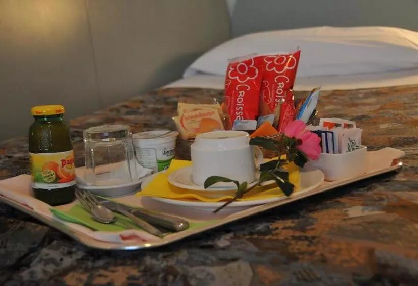 اتاق استاندارد یک نفره, B&b Hotel Treviso Al Fogher