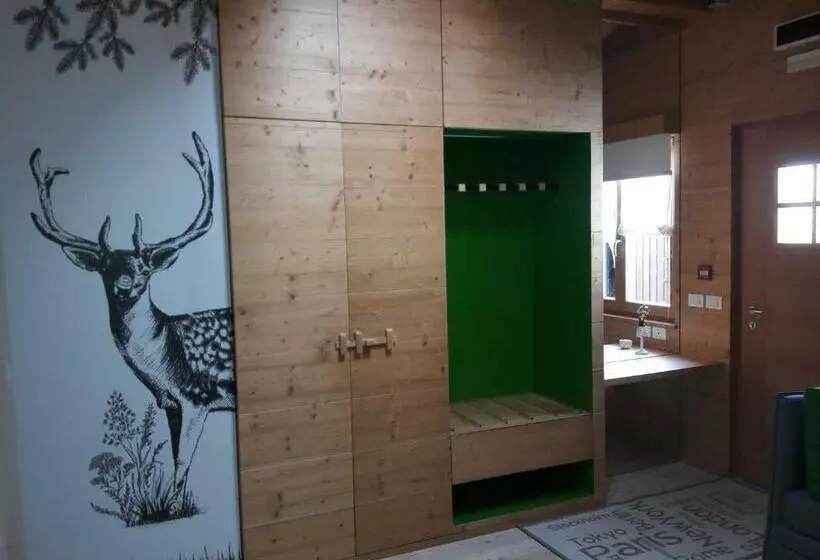 سوییت جونیور, Albergo Riglarhaus