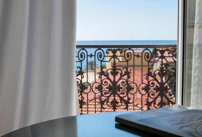 标准间侧面带海景, Albergo Belsoggiorno
