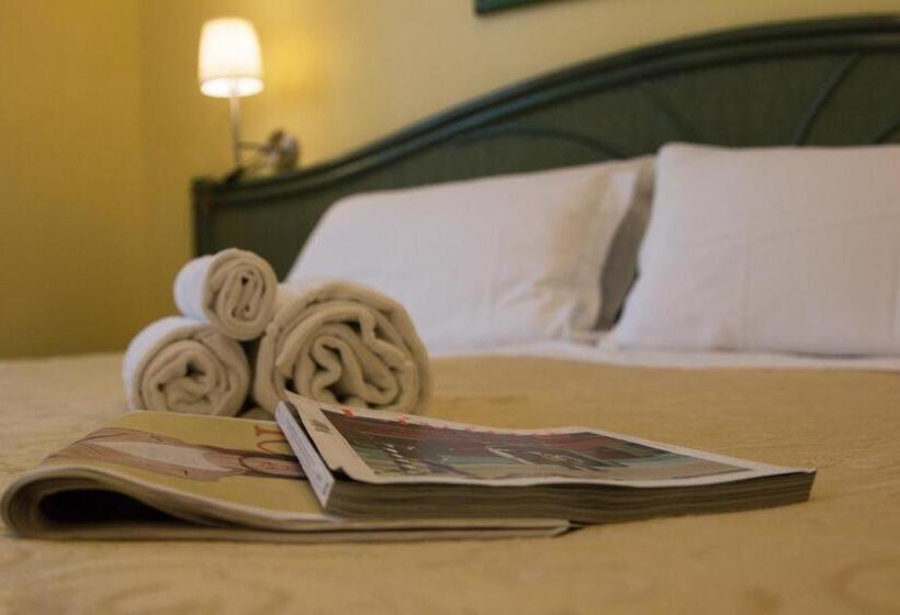 חדר סטנדרט צדדי נוף לים, Albergo Belsoggiorno